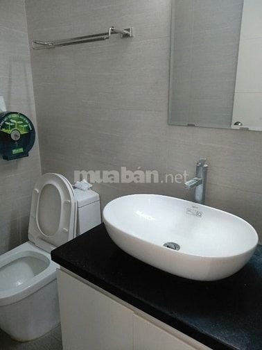 Chính chủ cho thuê căn góc 105m2,3PN,2WC,cc Goldsilk Complex Hà Đông