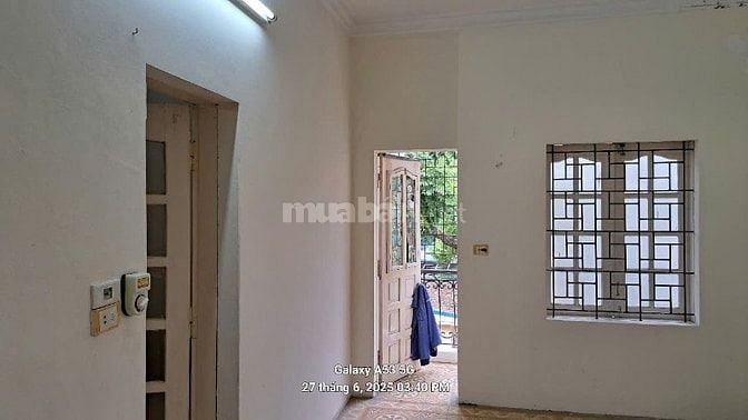 Căn hộ 90m2, tầng 2,TT phố Yên Bái 1,có 3 ngủ,2WC, nhà mới sơn sửa đẹp