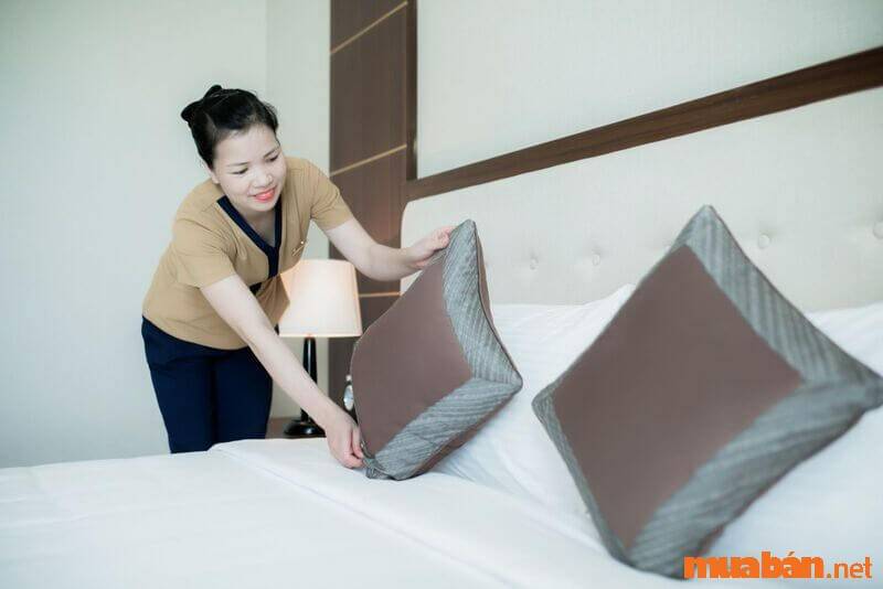 Công việc nhân viên buồng phòng tuyển dụng chủ yếu là nhân viên nữ 