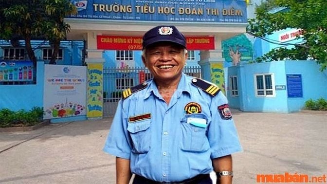 Kinh nghiệm là một trong những yếu tố giúp tăng mức lương bảo vệ trường học 