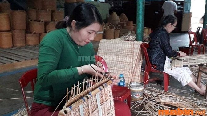 Việc làm gia công sản phẩm tại nhà phù hợp cho phụ nữ trung niên