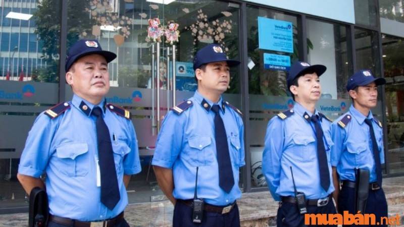 Bảo vệ trên 60 tuổi vẫn có nhiều chế độ đãi ngộ tốt