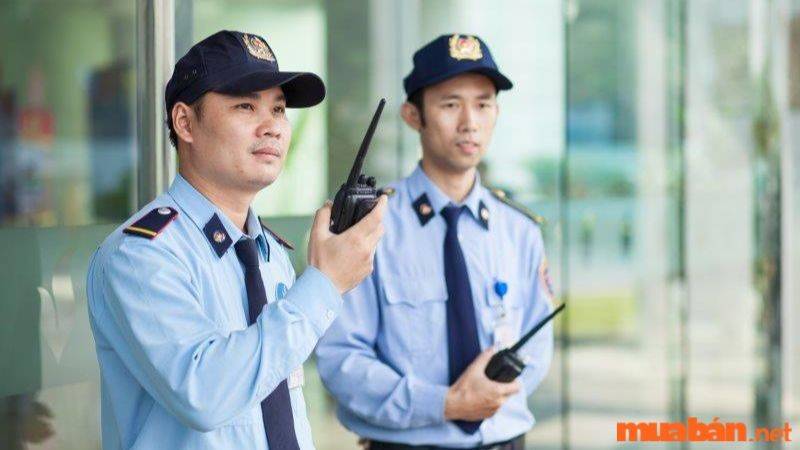 Bảo vệ đảm bảo an ninh và an toàn cho khu vực được giao