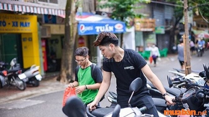 Nhu cầu tuyển giữ xe quán karaoke tăng cao