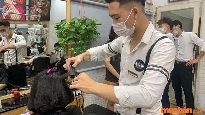 Nghề tóc hay nails chấp nhận không có kinh nghiệm, được đào tạo