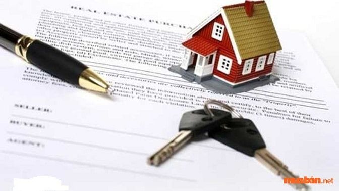  Đọc kỹ các điều khoản về mức phí thuê, cọc, và thời gian thuê nhà quận Tây Hồ giá 5-7 triệu
