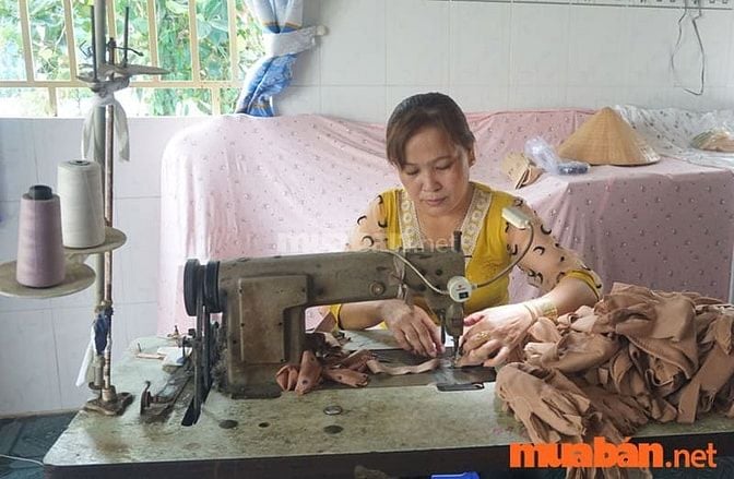  Việc làm gia công tại nhà khá đa dạng ngành nghề, lĩnh vực