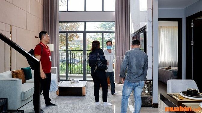  Hình 7: Kiểm tra tình trạng nhà trước khi mua