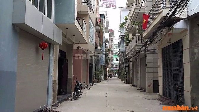  Hình 4: Nhà hẻm ngõ