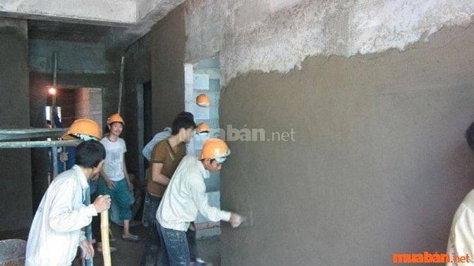 Hình 5: Thợ xây trát vẫn được hưởng những phúc lợi cơ bản như các nghề khác