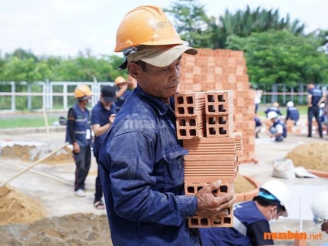 Việc làm thợ hồ tại Bình Dương cao tăng đáng kể