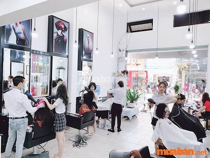 Nên tìm hiểu trước về salon tóc định làm việc