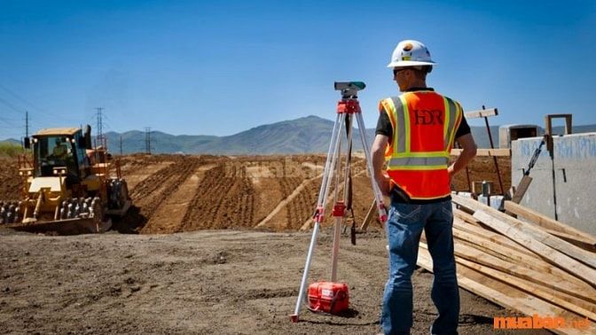 Đọc kỹ các điều khoản trong hợp đồng