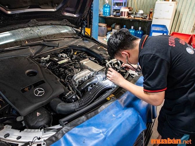 Kỹ năng chẩn đoán là yêu cầu bắt buộc của kỹ thuật viên sửa ô tô
