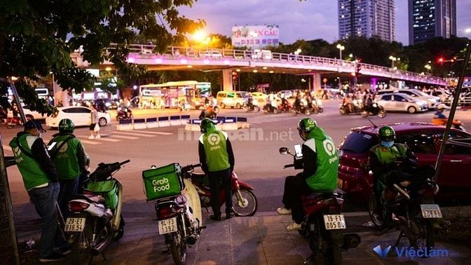 Tài xế xe công nghệ đêm