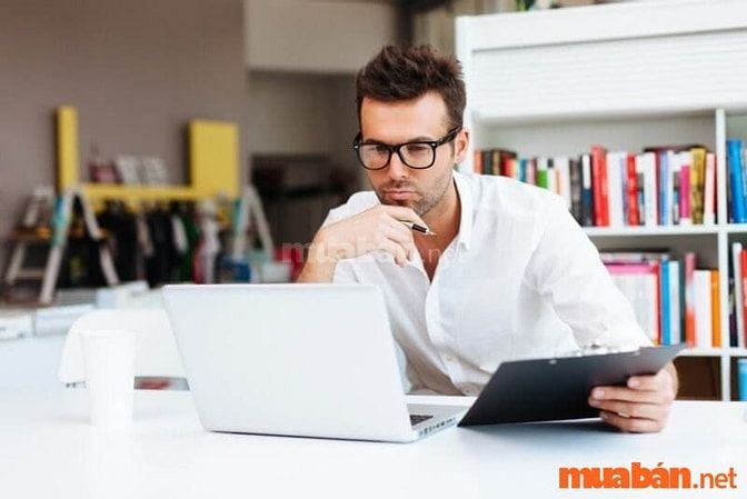 Đọc và tìm hiểu kỹ thông tin, yêu cầu tuyển dụng trước khi ứng tuyển