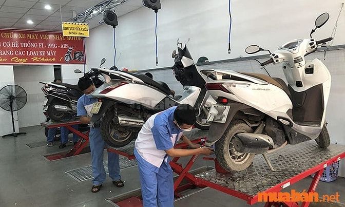Nhân viên sẽ được vừa học và làm trong quá trình học việc 