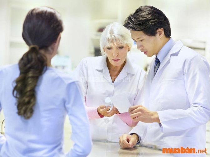 Dược sĩ lâm sàng là một loại hình nhân viên y tế chuyên nghiệp