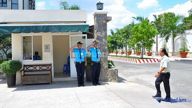  Bảo vệ nhà riêng 