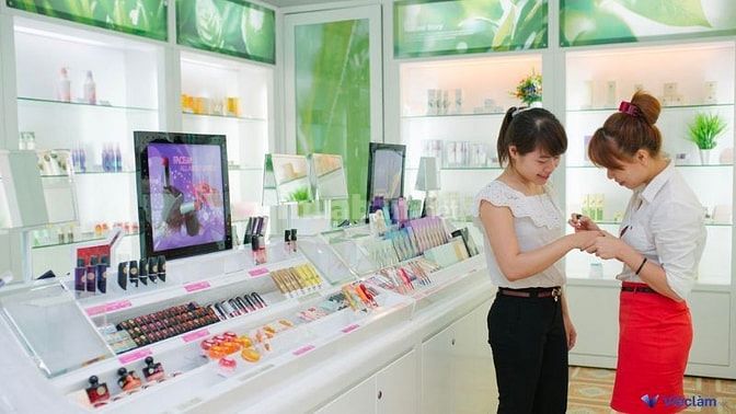 Mô tả công việc của nhân viên bán mỹ phẩm