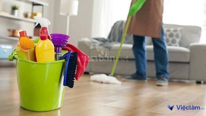  Nhân viên dọn dẹp nhà tết