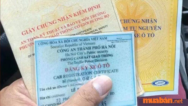 Luôn mang theo đầy đủ giấy tờ cần thiết trong mỗi chuyến đi