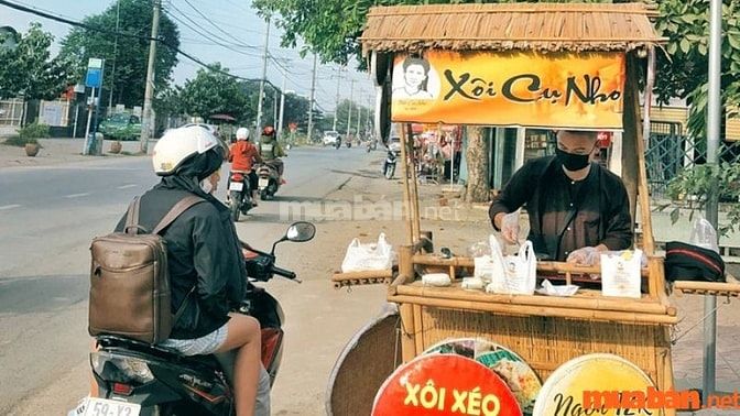 Nhân viên bán xôi cần có tinh thần trách nhiệm cao khi làm việc