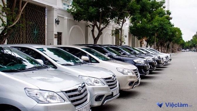 Nhu cầu tuyển dụng tài xế B2 chạy ca đêm