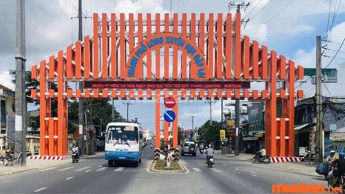 Thành phố Long Xuyên là trung tâm hành chính của An Giang