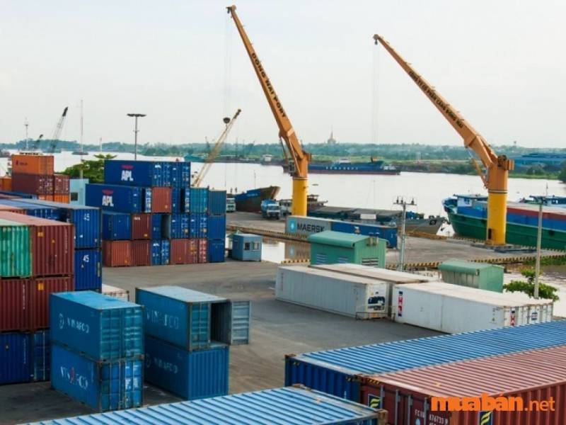 Nhu cầu vận chuyển container tăng cao tại Đồng Nai