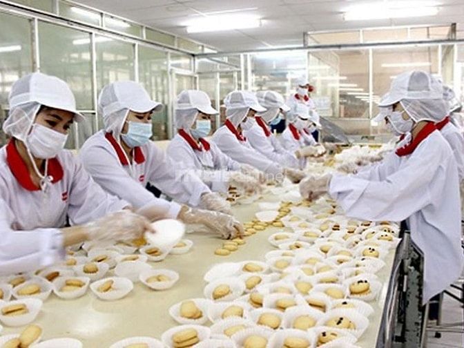 Công nhân chế biến sản xuất