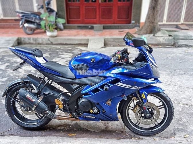Động cơ Yamaha R15 V2