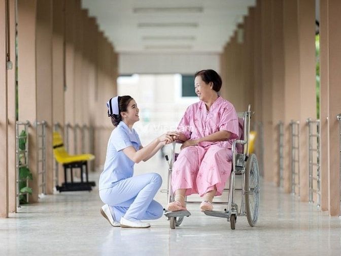 Việc làm điều dưỡng 