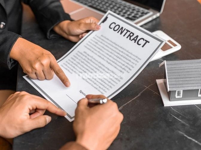 Đọc kỹ các điều khoản trong hợp đồng