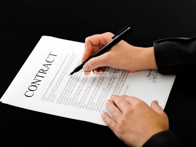 Đọc kỹ hợp đồng trước khi ký kết
