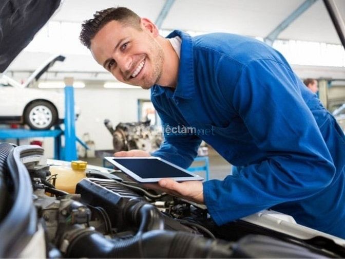 Nhân viên thiết kế ô tô là một vị trí quan trọng trong quá trình lên ý tưởng sản xuất ô tô