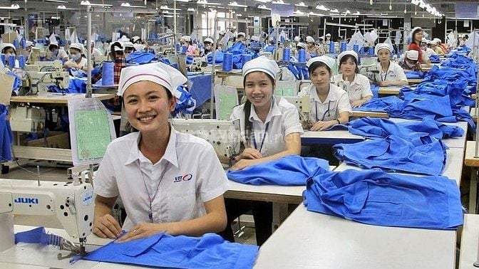 Sở hữu 2 khu công nghiệp lớn đã tạo ra nhiều việc làm công nhân tại đây 