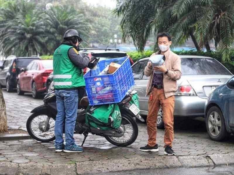 Quản lý tốt thời gian làm việc là điều cần thiết đối với nhân viên giao hàng - Nguồn: VietNamNet