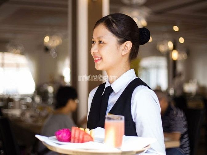 Vị trí nhân viên phục vụ là một công việc phổ biến 