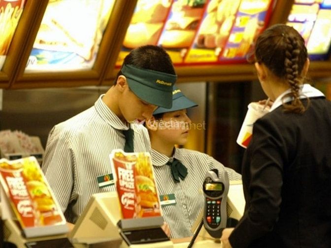 Việc làm thêm quận 7 phù hợp cho sinh viên, học sinh hiện nay