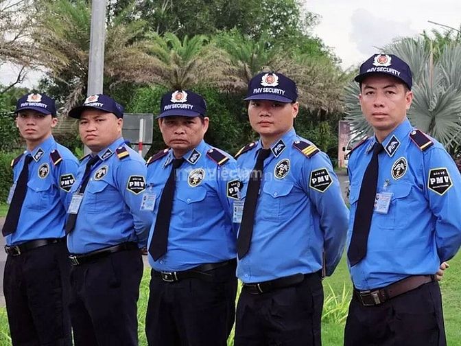 Bảo vệ duy trì an ninh cho các địa điểm đông người 