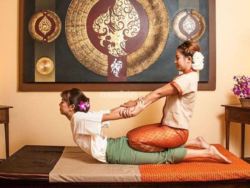 Massage cổ truyền Thái Lan