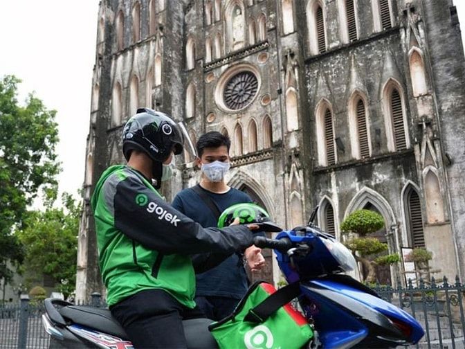 Tài xế xe công nghệ