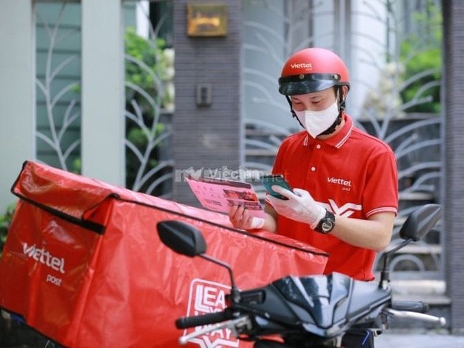 Shipper giao hàng vào cuối tuần 