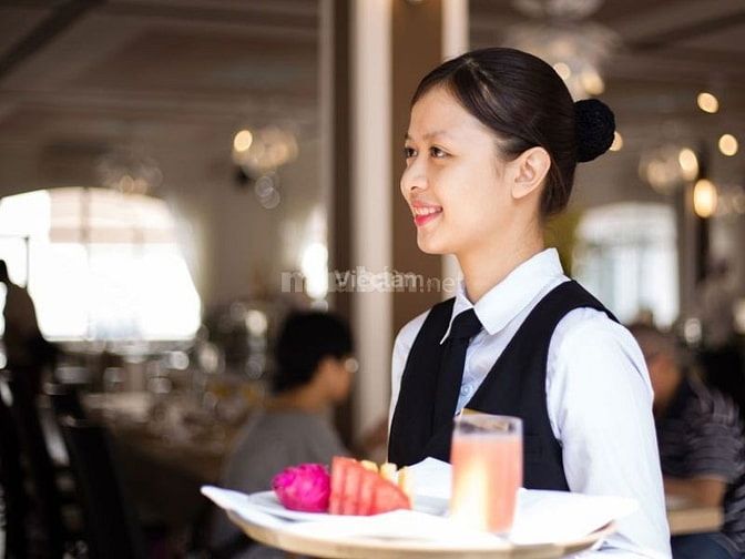 Làm phục vụ ca tối từ 19h đến 22h quận 7