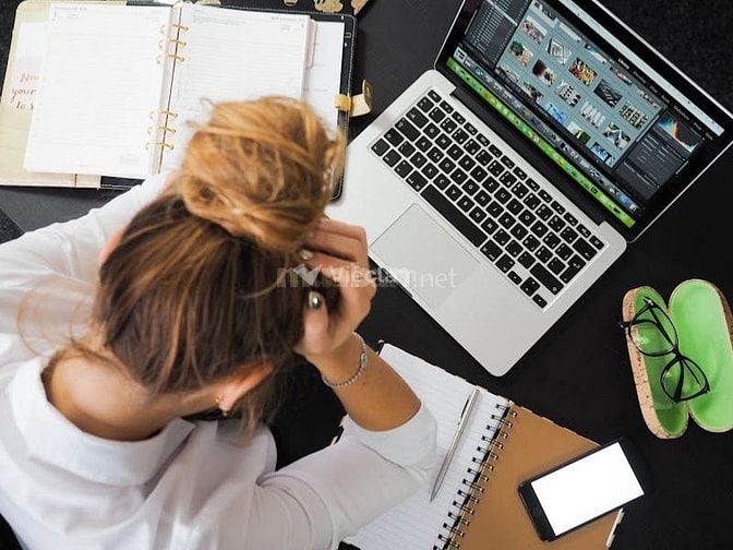 Việc làm bán hàng online hè