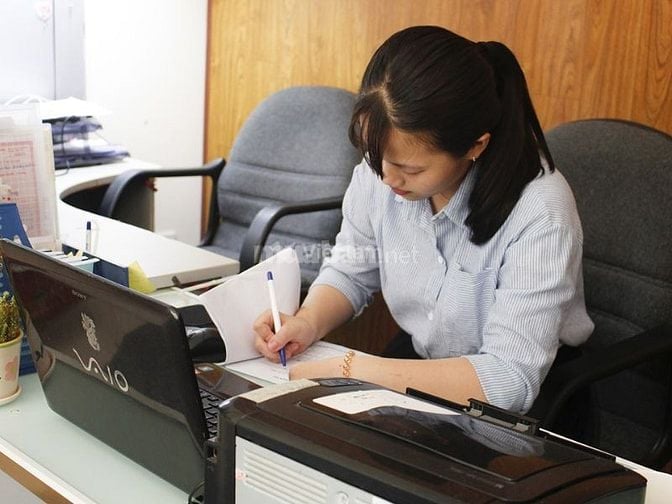 Nhân viên kế toán là người làm việc với số liệu