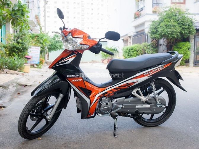 Động cơ mạnh mẽ vận hành êm ái 
