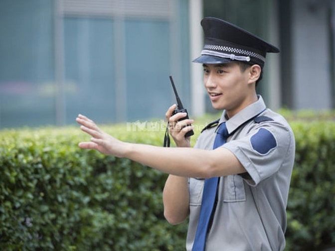 Nhân viên bảo vệ