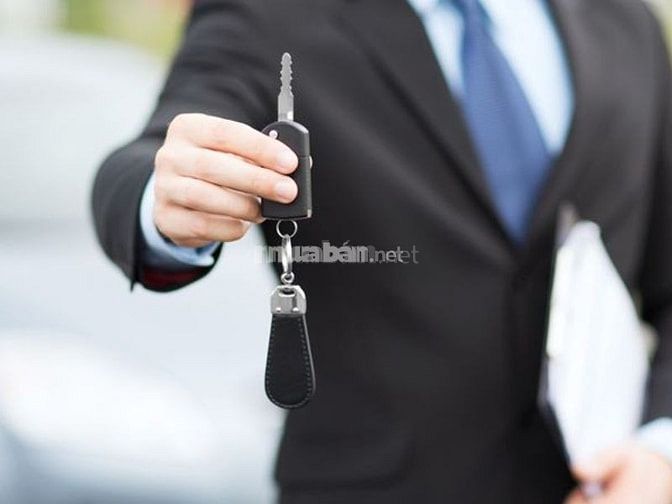 Nên thương lượng giá cả khi mua xe 